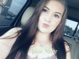 Ashlie_Moore