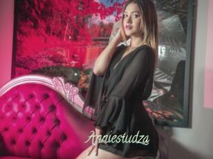 Anniestudza