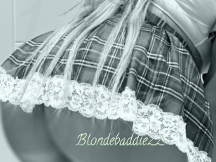 Blondebaddie22