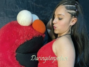 Daringsleeperhot