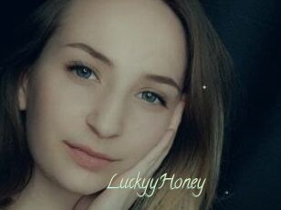 LuckyyHoney