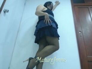 MatureJennis