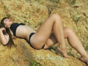 Mia_Rooney