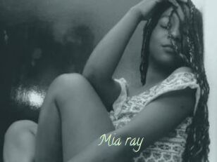 Mia_ray