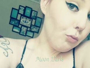 Moon_Davis