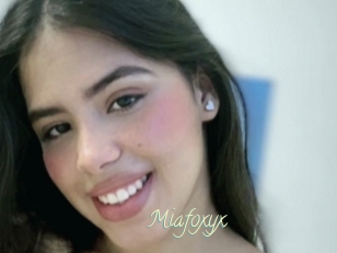 Miafoxyx