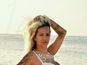 Milfhorny