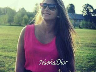 NaeviaDior