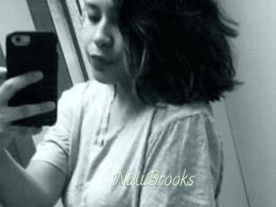 Nali_Brooks