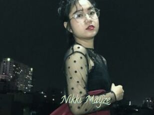 Nikki_Mayze