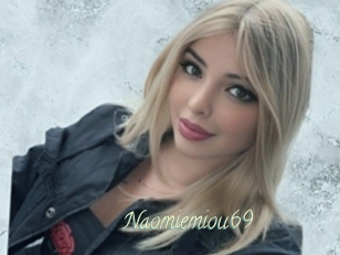 Naomiemiou69