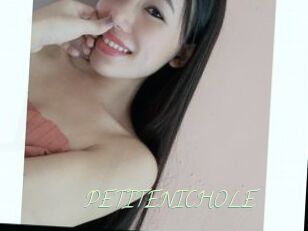PETITENICHOLE