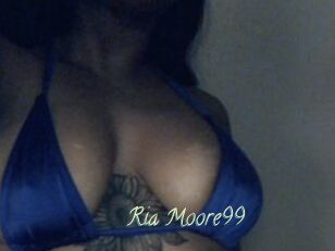 Ria_Moore99