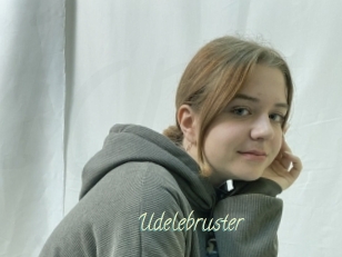 Udelebruster